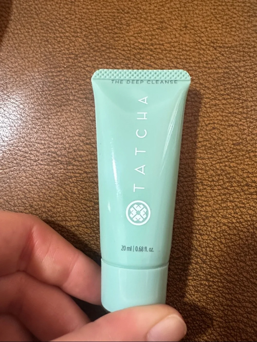 Estee Lauder Women’s Skincare Set - Mint, Navy, Purple, White, Teal - Picture 4 of 9
